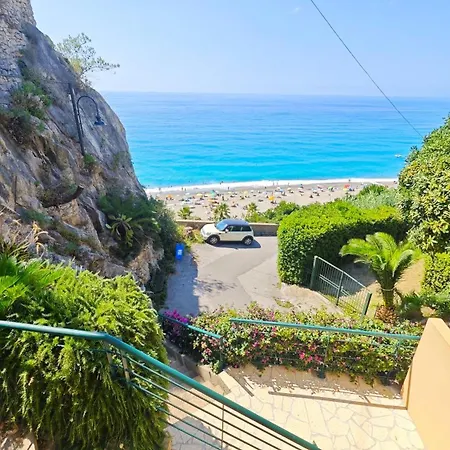 Hostdomus-dream Suite-on The Sea Apartamento