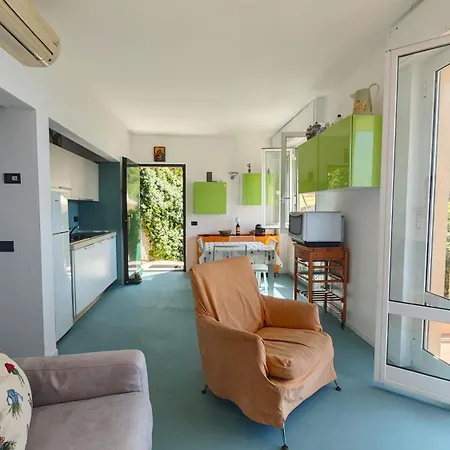 Hostdomus-dream Suite-on The Sea Lägenhet
