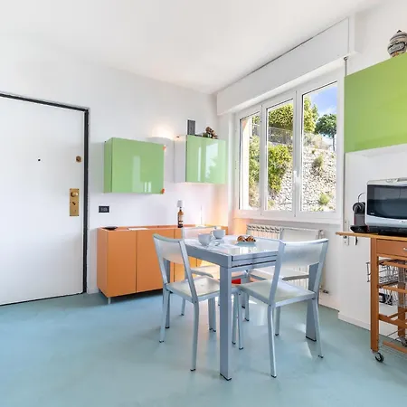 Hostdomus-dream Suite-on The Sea Finale Ligure