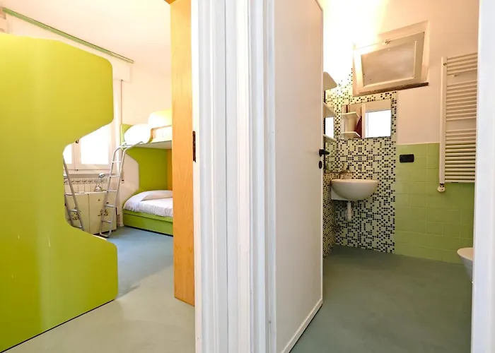 Lägenhet Hostdomus-dream Suite-on The Sea