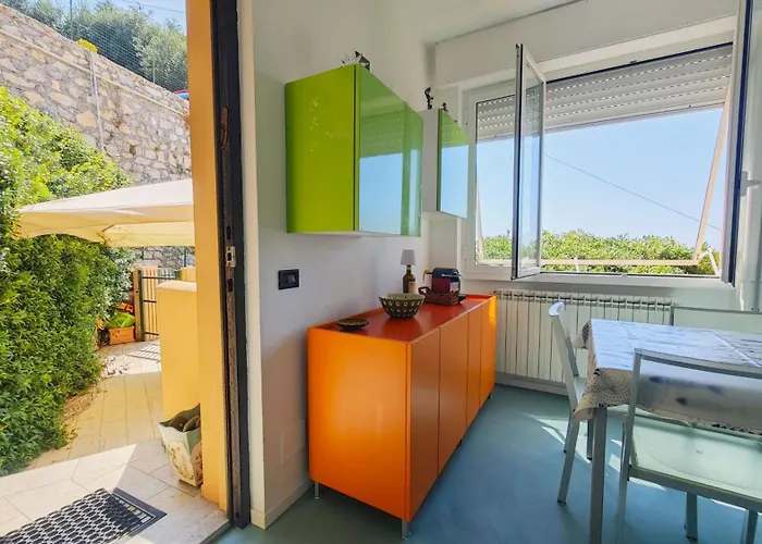 Hostdomus-dream Suite-on The Sea