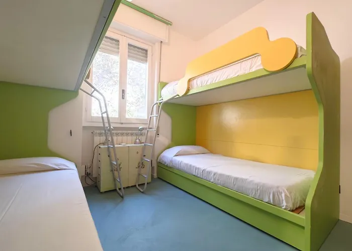 דירה Hostdomus-dream Suite-on The Sea